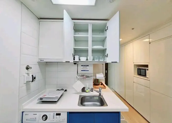 Happy House